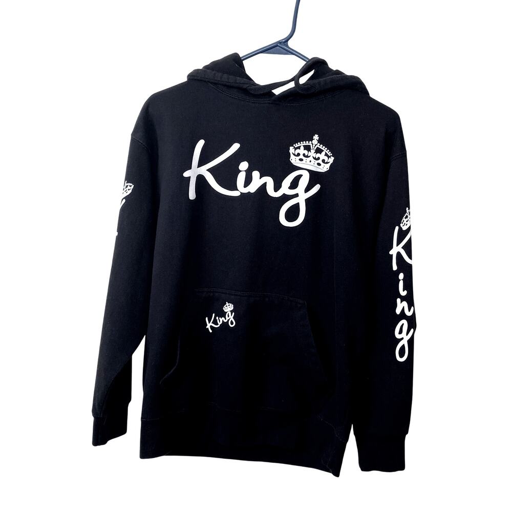 Black King Hooded sweatshirt Junior Medium Pullover Hoodie